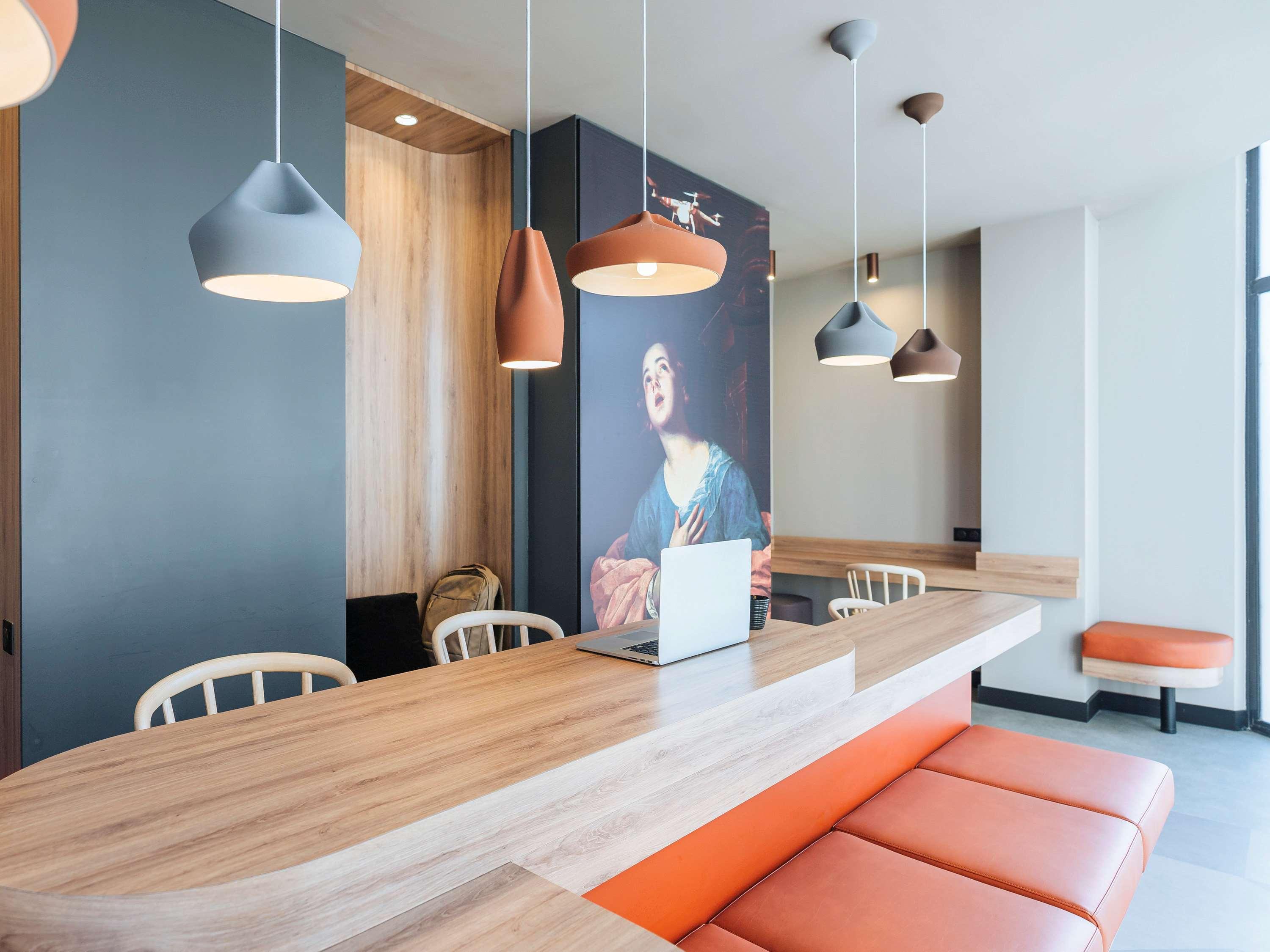 Ibis Styles Le Mans Gare Sud Hotel Kültér fotó