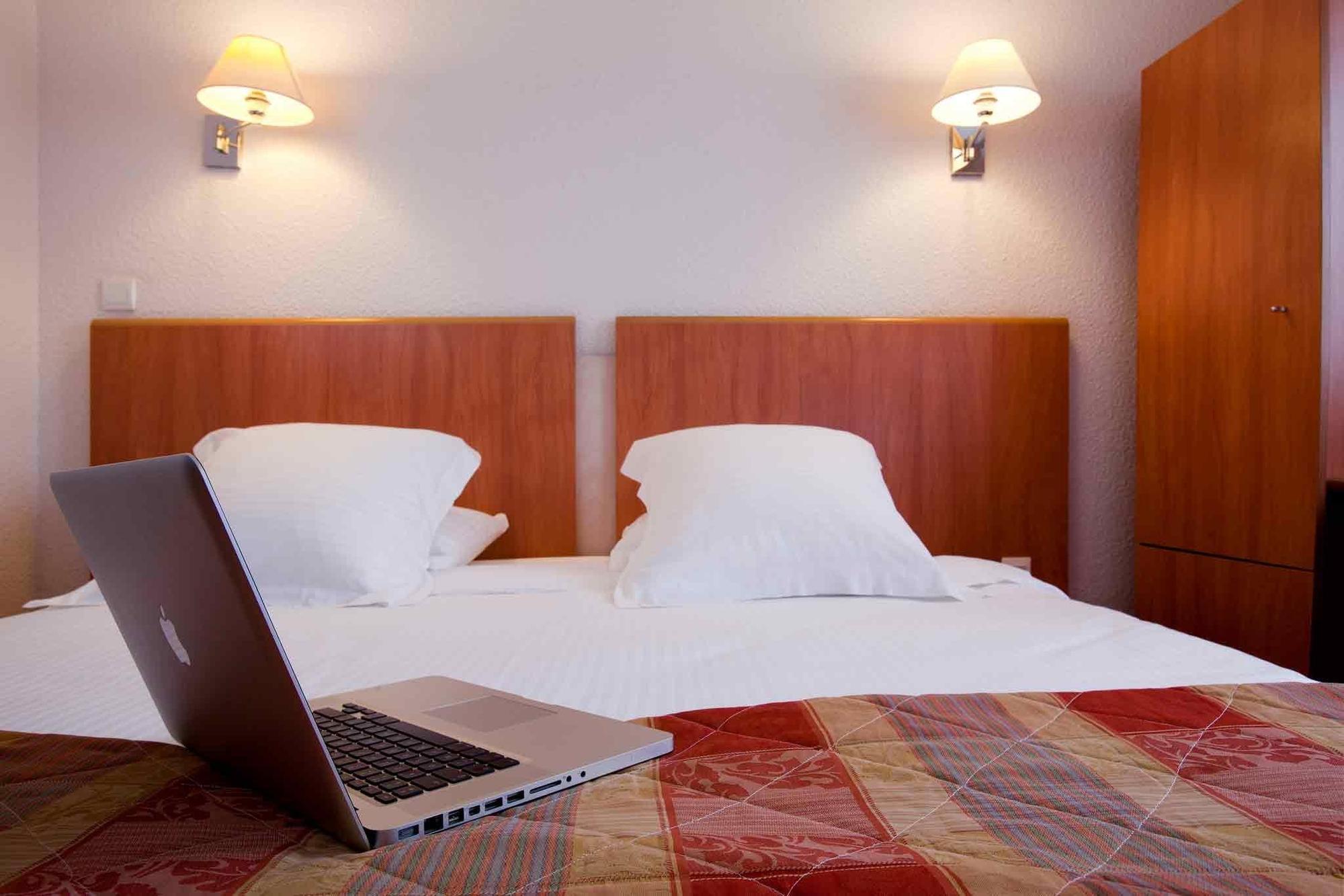 Ibis Styles Le Mans Gare Sud Hotel Kültér fotó