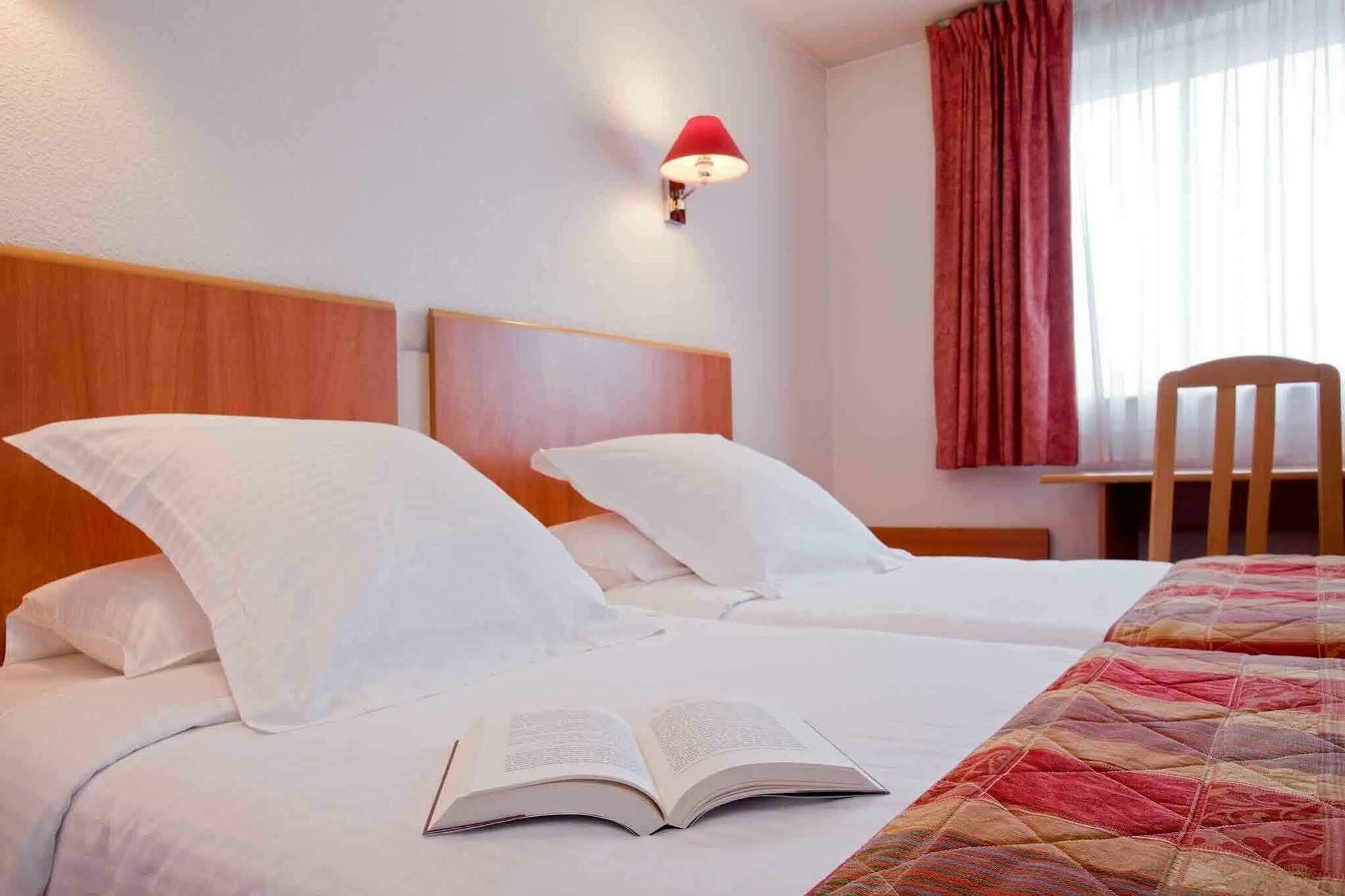 Ibis Styles Le Mans Gare Sud Hotel Kültér fotó
